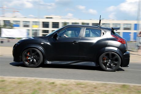 Nissan Juke-R v Praze