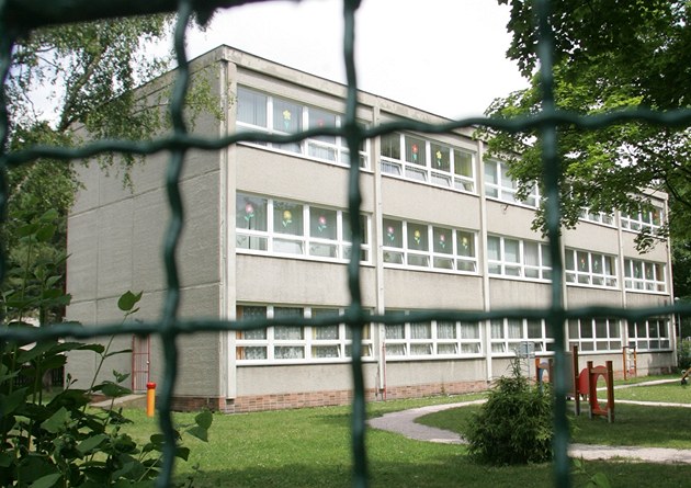 Jen pornuj privát hradec králové GOLD PORN TUBE HOLKY VE SPODNIM PRADLE