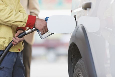 idii na Brnnsku platí za benzin a naftu nejvíce v esku. (ilustraní snímek)