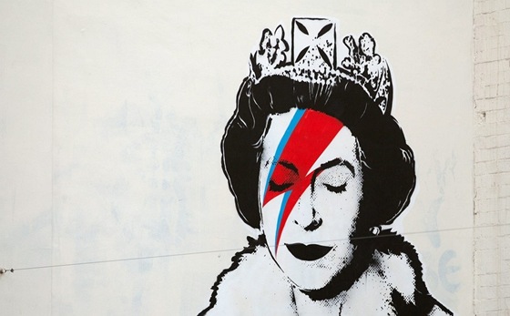 Banksy oslavuje 60 let vlády královny Albty II.