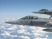 Elitn et letci s letouny Jas-39 Gripen na cvien Arctic Tiger v Norsku