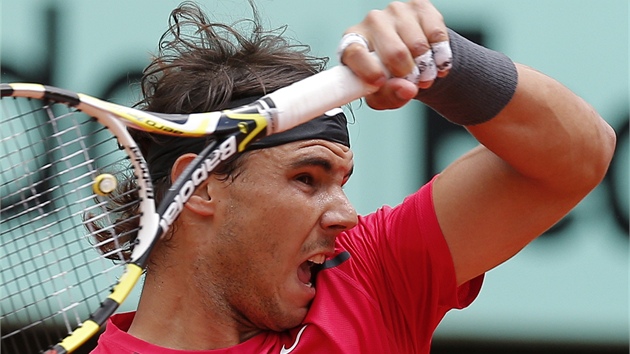 POSEDMÉ? Rafael Nadal me v Paíi vyhrát sedmý titul na Roland GArros.