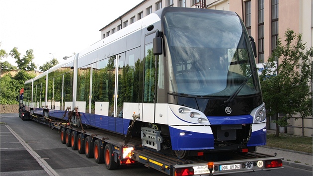 tylánková tramvaj koda Forcity je nejdelí v esku vyrobenou tramvají. 