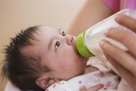 Zranní, které dít utrplo, odpovídalo takzvanému shaken baby syndromu (ilustraní snímek)