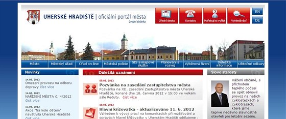 Hlavní stránka oficiálního portálu Uherského Hradit.