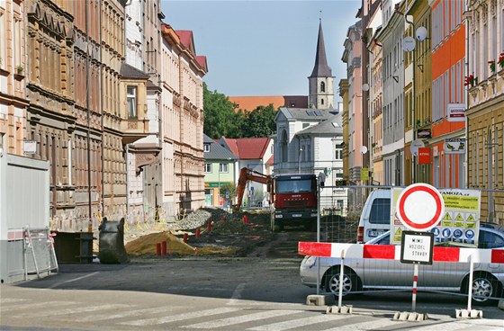 V Chebu je kvli rekonstrukci uzavena Mánesova ulice.