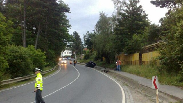 Nehoda u kiovatky ulic Komoansk a U Soutoku.