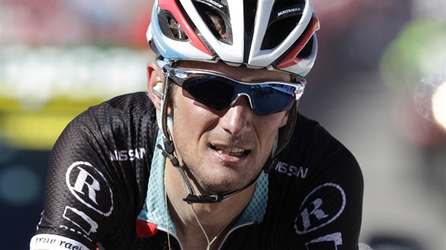 PRB̎N DRUHÝ. Lucemburský cyklista Fränk Schleck se po pedposlední osmé