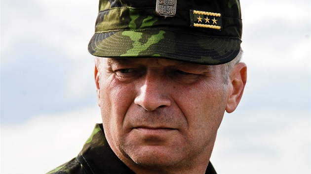 Náčelník generálního štábu Vlastimil Picek Náčelník generálního štábu Vlastimil Picek