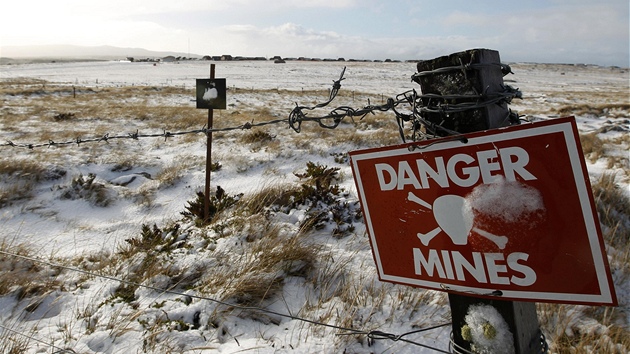 Minové pole, které zstalo na Falklandech po válce mezi Británií a Argentinou v...