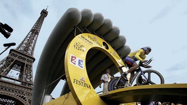 Z knihy ReCycling - Tour de France 2003 (Lance Armstrong) Z knihy ReCycling - Tour de France 2003 (Lance Armstrong)