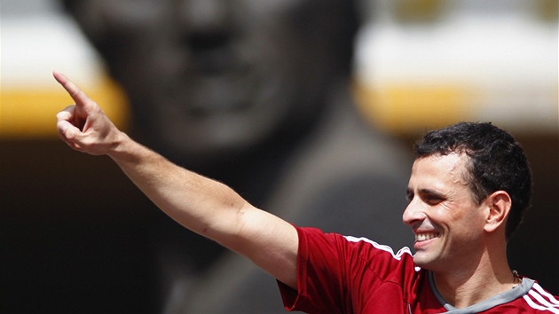 Henrique Capriles se o víkendu stal registrovaným prezidentským kandidátem ve...