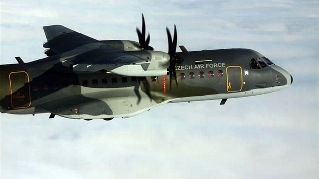 Transportn letoun C-295 CASA eskch vzdunch sil