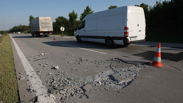 Pokozen rychlostn silnice R35 u Lipnka nad Bevou