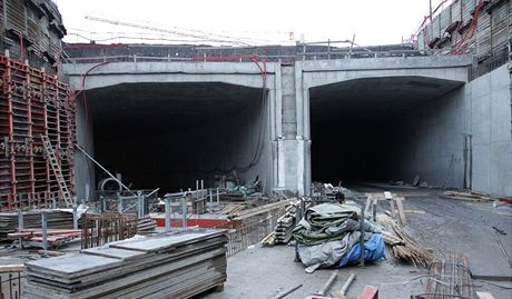 Tunel Blanka by ml být do provozu uveden na jae 2014.
