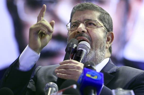 Novým prezidentem Egypta je islamista Mursí