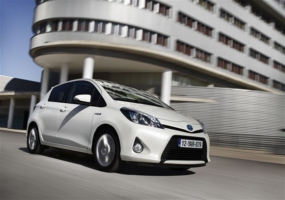 Toyota Yaris Hybrid