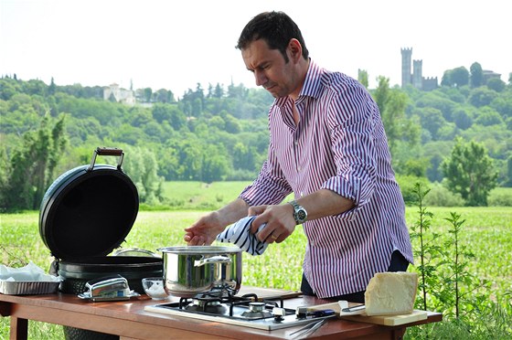 Na hradecké Gastro moná pijede i Emanuel Ridi.