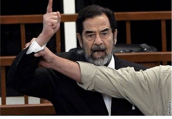 Bývalý irácký prezident Saddám Husajn si vyslechl ortel za své zloiny.