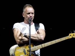 Sting (Praha, O2 arena, 25. 6. 2012)