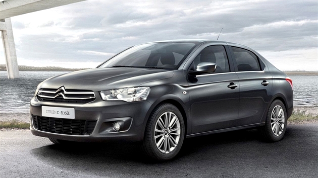 Citroën Elysée. Nový levný sedan nesoucí logo Citroënu připomíná simcu jen... Citroën Elysée. Nový levný sedan nesoucí logo Citroënu připomíná simcu jen...