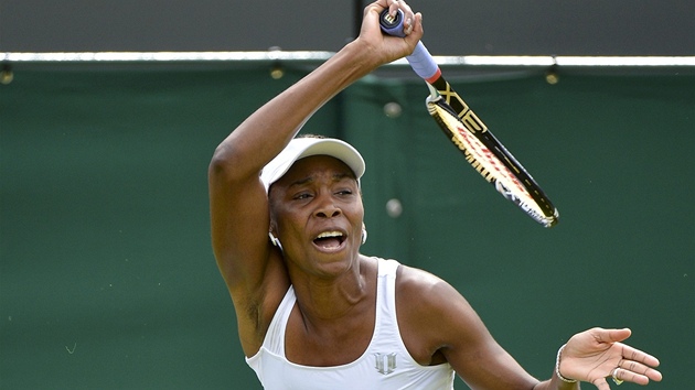 TRÁPENÍ. Venus Williamsová ve Wimbledonu.