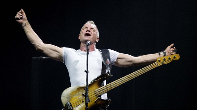 Sting (Praha, O2 arena, 25. 6. 2012)