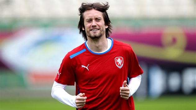 Záloník Tomá Rosický na tréninku reprezentace ped tvrtfinále mistrovství