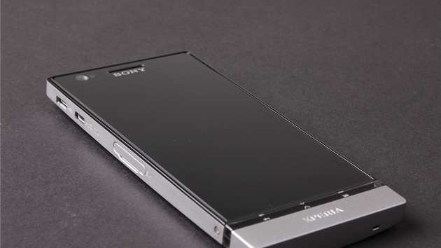 Sony Xperia P