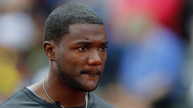 CHVÍLE NAPTÍ. Justin Gatlin se soustedí na start v americké olympijské