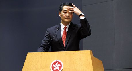 Vládce Hongkongu Leung chun-jing