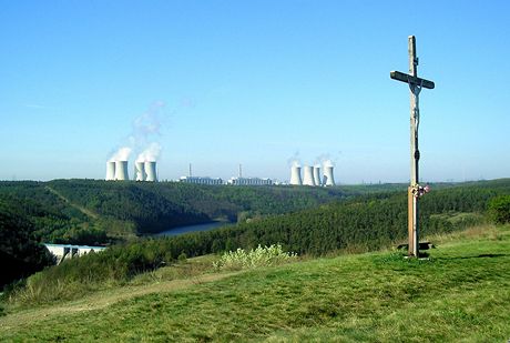 Teplo z Dukovan zejm za patnáct let doputuje a do Brna. Ilustraní foto