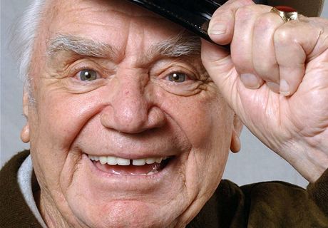 Ernest Borgnine 