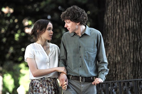 Ellen Page a Jesse Eisenberg ve filmu Do íma s láskou (2012)