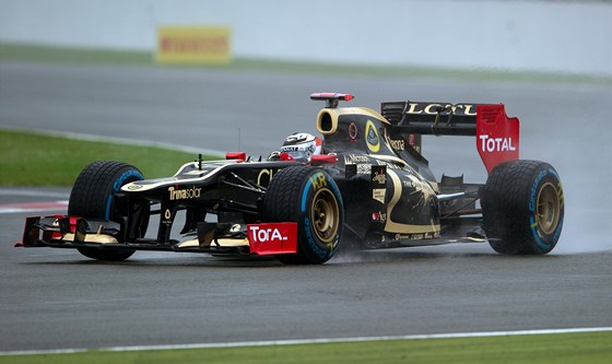 Kimi Räikkönen s vozem Lotus