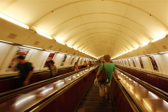 Eskalátory v praském metru (ilustraní snímek)