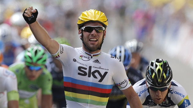 ZASE J. Britsk cyklista Mark Cavendish vyhrl ve spurtu 2. etapu Tour de France.