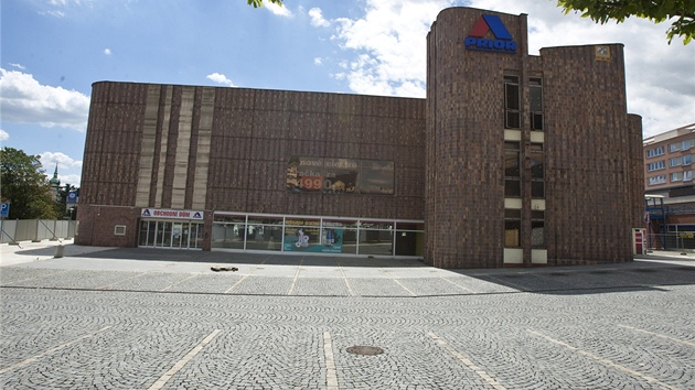 Obchodn centrum Prior v centru Teplic (9. ervence 2012)