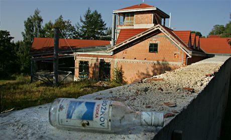 Aquapark piel Bublavu poádn draho. Kvli jeho stavb patí k nejvíc zadlueným obcím v zemi.