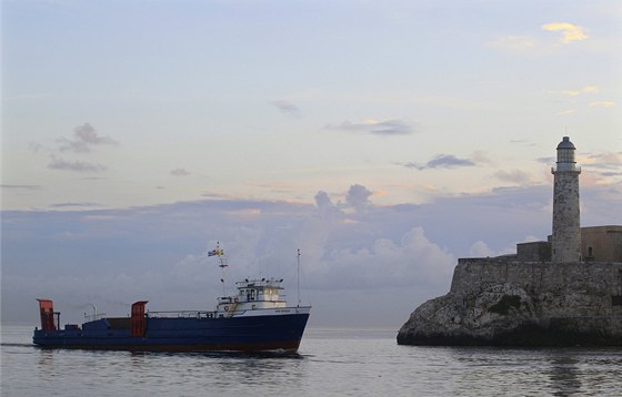 Lo Ana Cecilia piplouvá do Havany (13. ervence 2012)