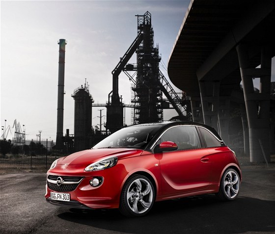 Chystaná novinka, malý mstský Opel Adam se pedstaví koncem záí na autosalonu v Paíi.
