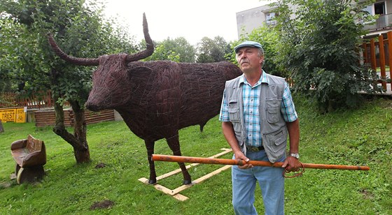 Jaroslav efl vytvoil model pedchdce dneního skotu v ivotní velikosti. K