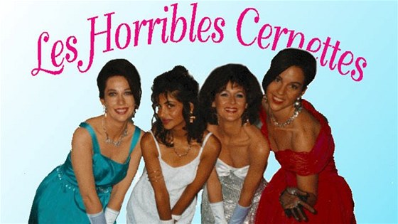 První snímek nahraný na web zobrazoval retuovaný snímek skupiny Les Horribles
