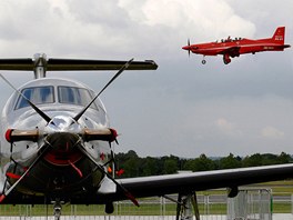 V britském Farnborough vrcholí aerosalon.