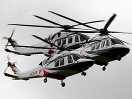 V britském Farnborough vrcholí aerosalon. Vrtulníky Augista Westland.