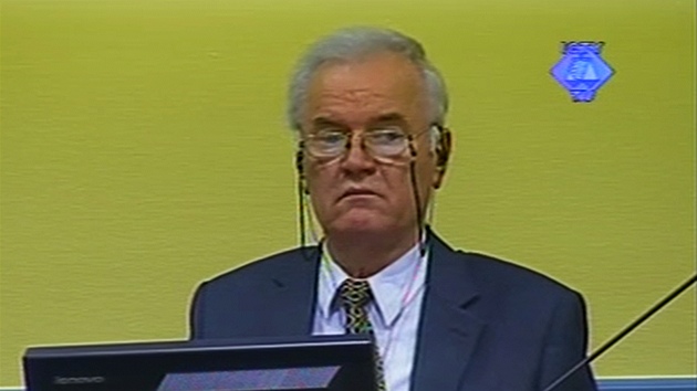 Ratko Mladič před Mezinárodním trestním tribunálem pro bývalou Jugoslávii v Ratko Mladič před Mezinárodním trestním tribunálem pro bývalou Jugoslávii v