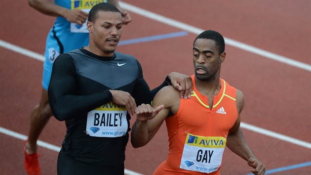 GRATULACE. Ryan Bailey a Tyson Gay na mtinku Diamantov ligy v Londn. 