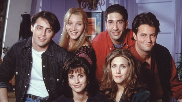 Seril Ptel (Matt LeBlanc, Lisa Kudrowov, David Schwimmer, Matthew Perry, Courteney Coxov a Jennifer Anistonov v roce 1995)
