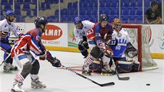 Moment z utkání o bronzovou medaili na mistrovství svta v in-line hokeji mezi