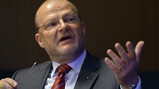 Předseda představenstva a generální ředitel společnosti Omnipol Michal Hon Předseda představenstva a generální ředitel společnosti Omnipol Michal Hon